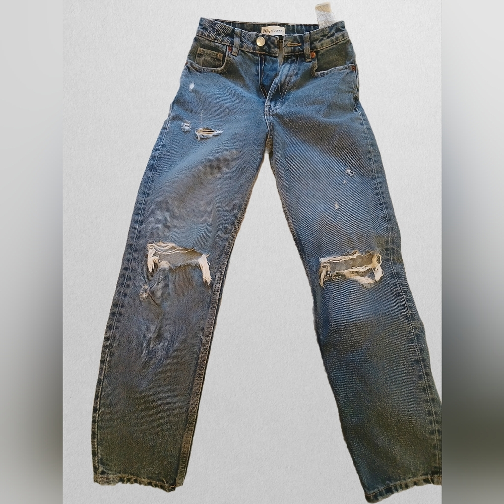 Zara Women's High Rise Distressed Straight Leg Blue Jeans, US SZ 0, NWOT